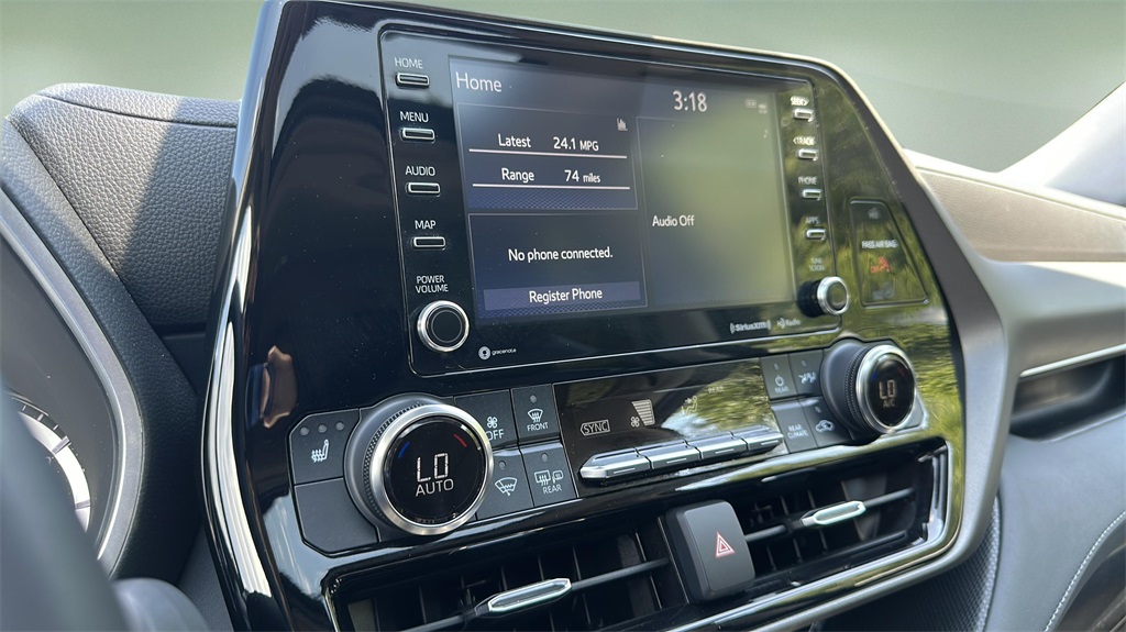 2022 Toyota Highlander XLE photo 23