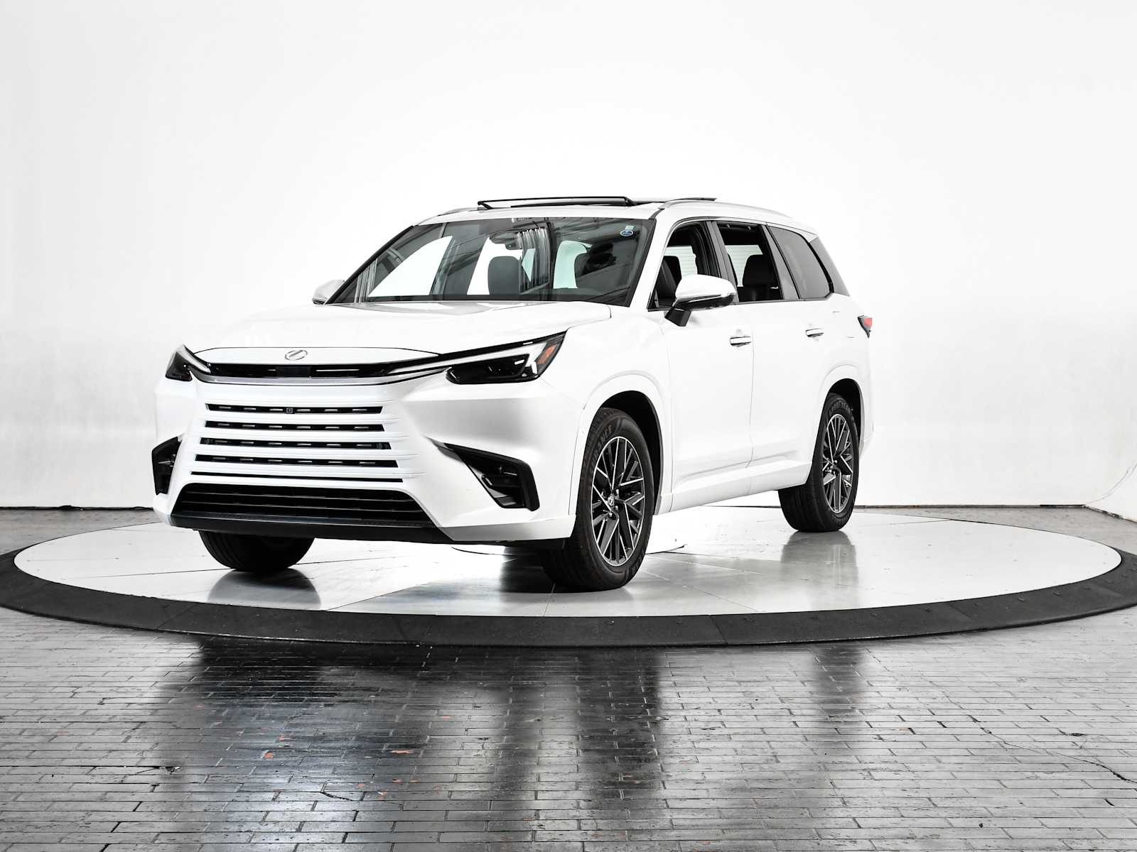 2024 Lexus TX 350's photo