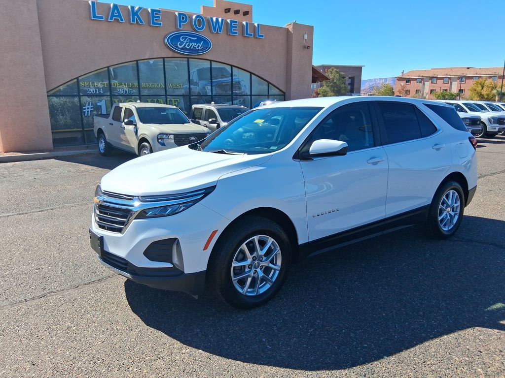 2024 Chevrolet Equinox LT's photo