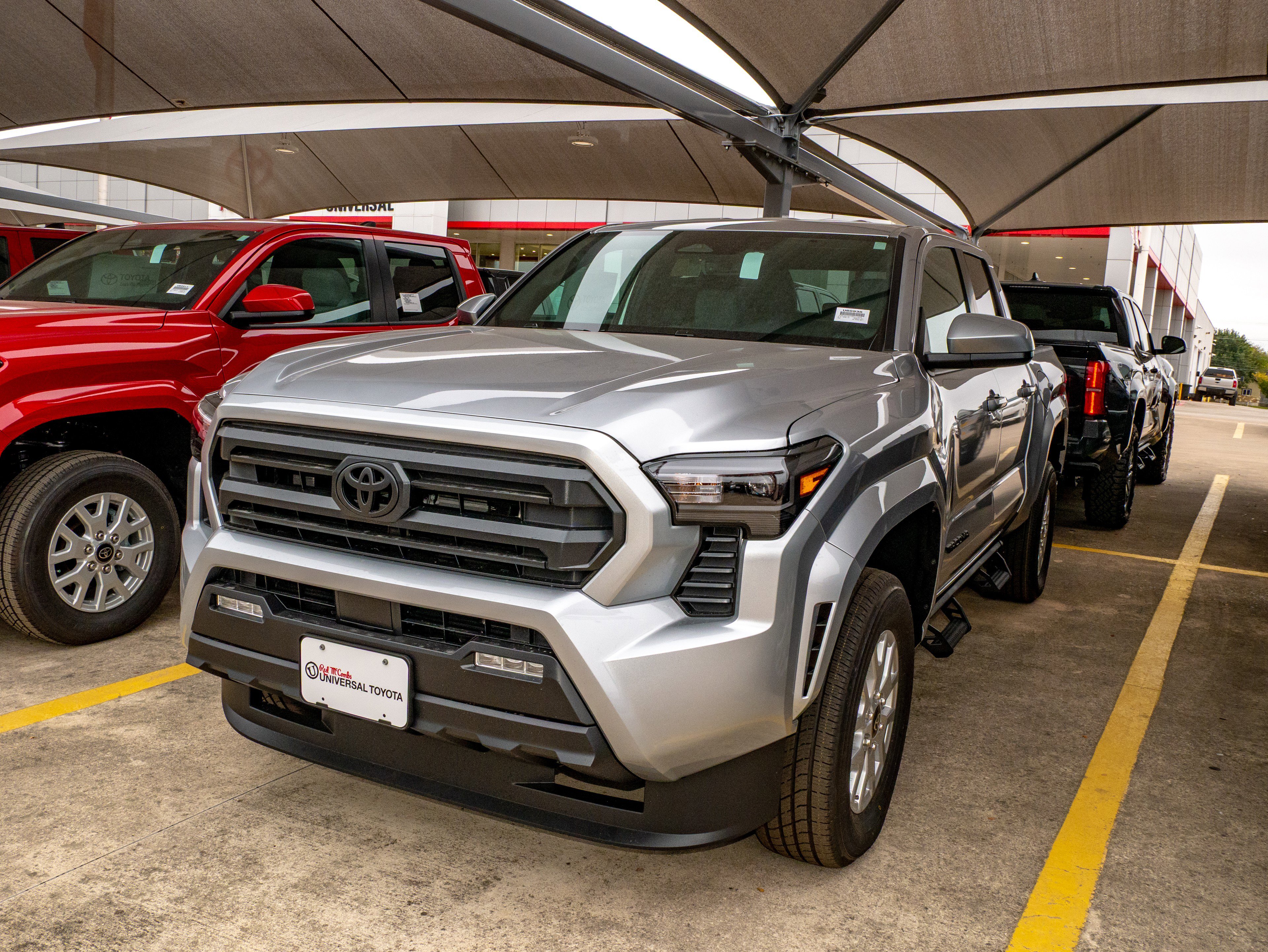 2026 Toyota Tacoma SR5's photo