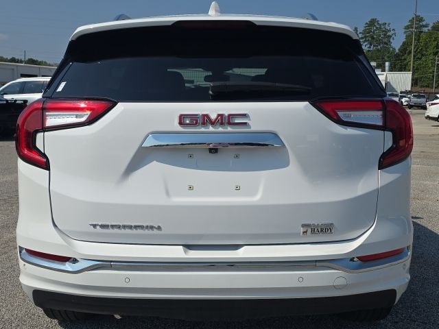 2024 Gmc Terrain Denali photo 3