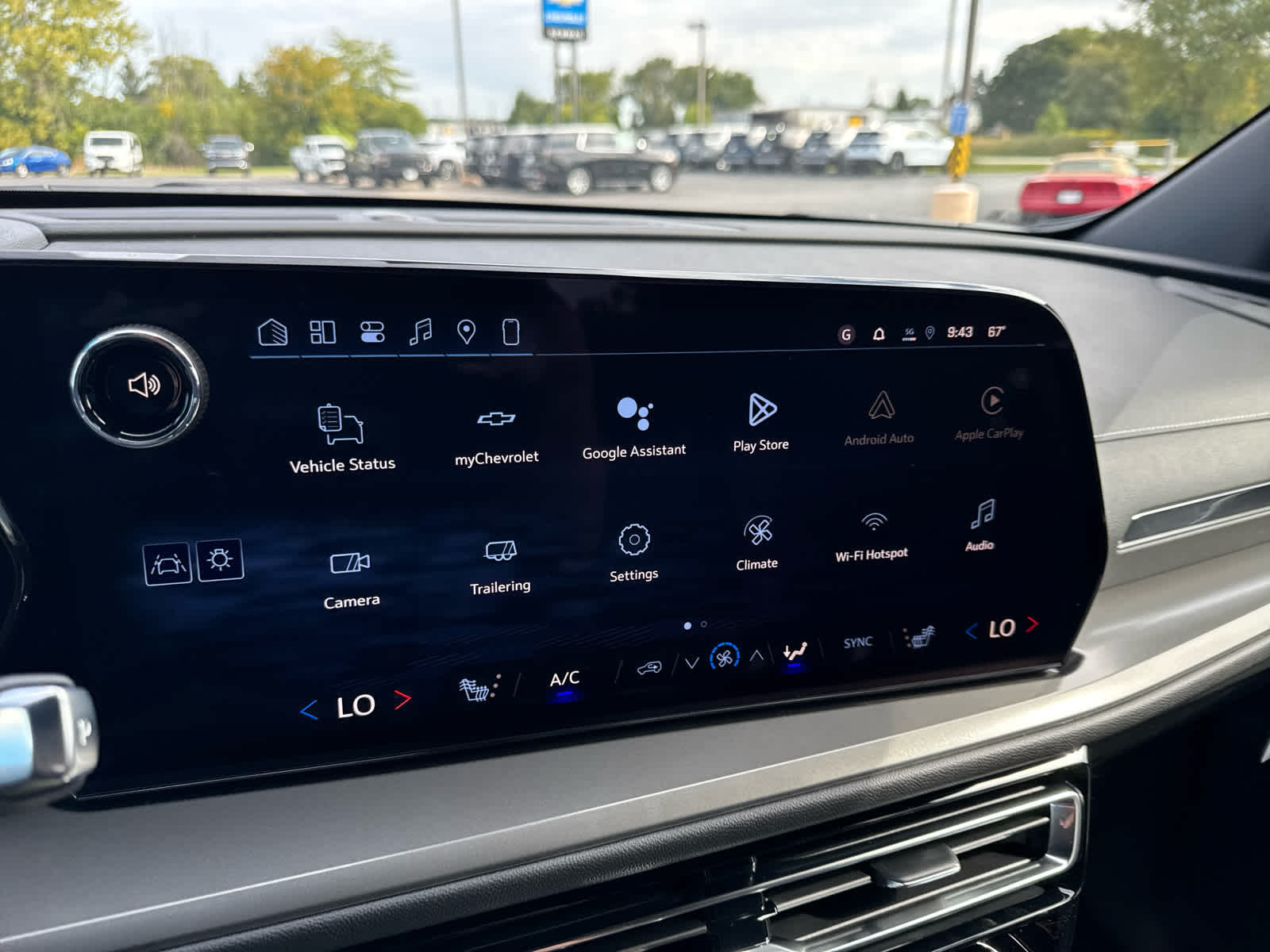 2026 Chevrolet Traverse photo 26