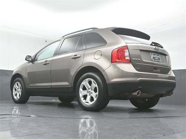 2014 Ford Edge SEL photo 35