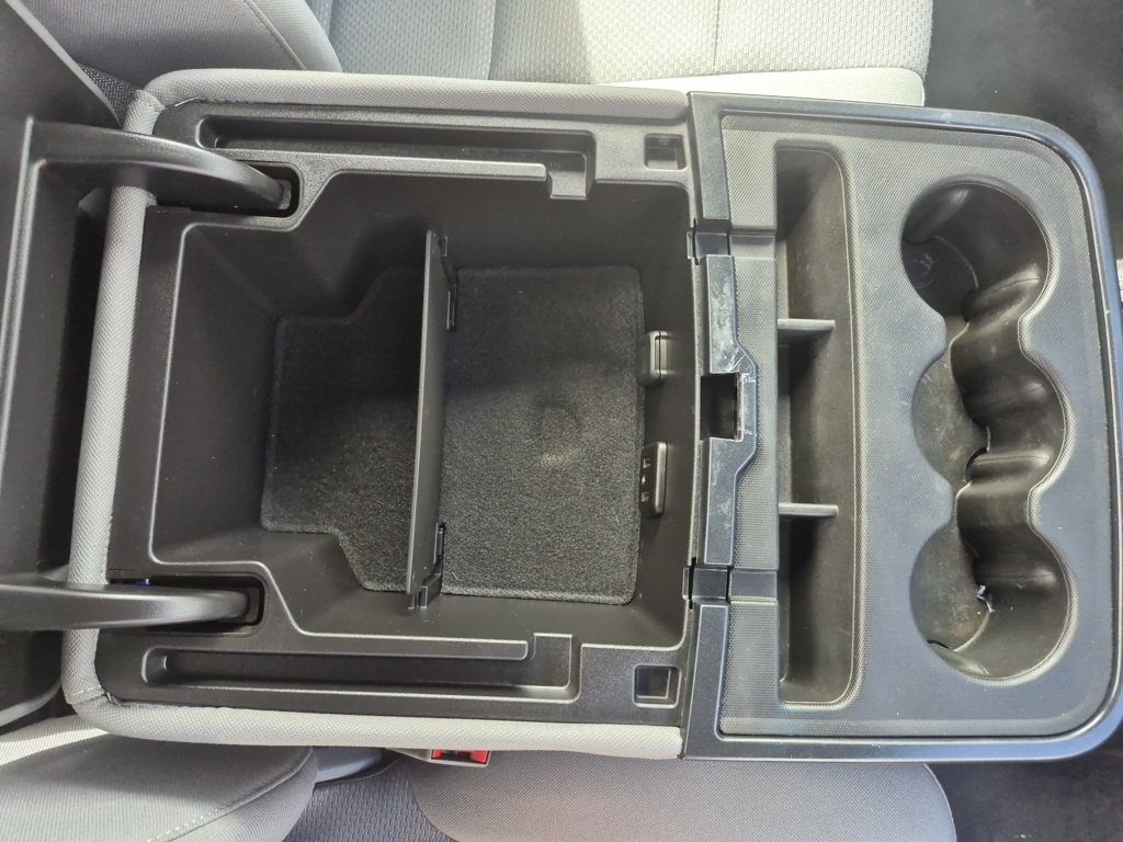 2018 Chevrolet Silverado Work Truck LS Base photo 23