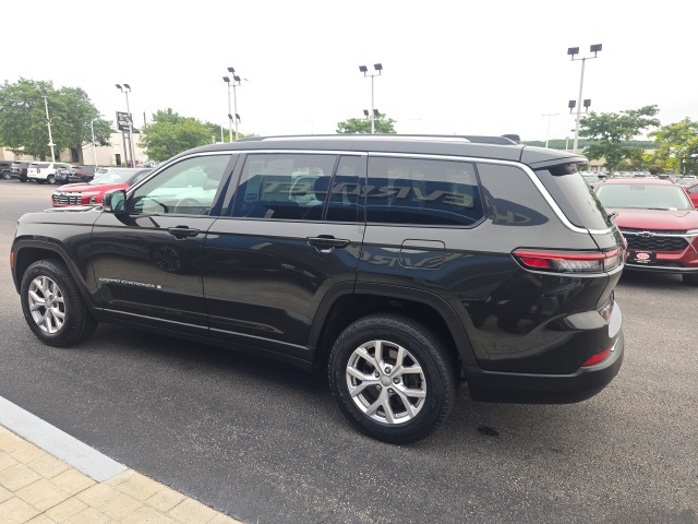 2022 Jeep Grand Cherokee Limited photo 4