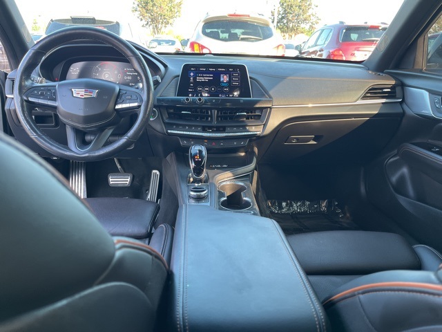 2021 Cadillac CT4 photo 17