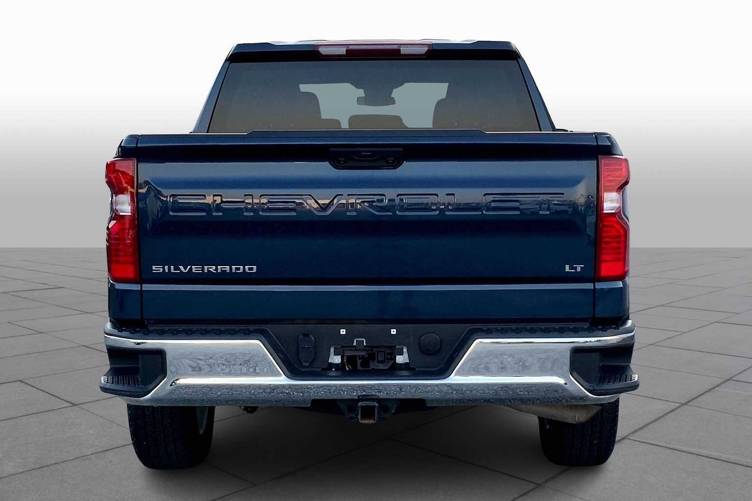2023 Chevrolet Silverado 1500 LT photo 4