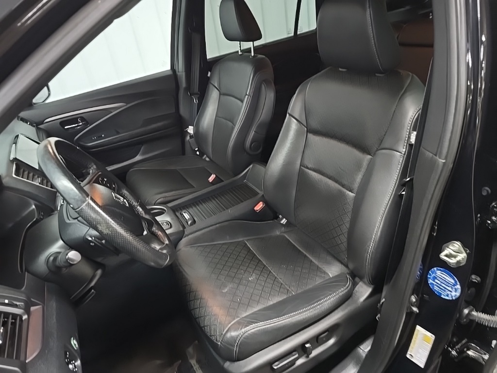 2020 Honda Passport EX-L photo 28