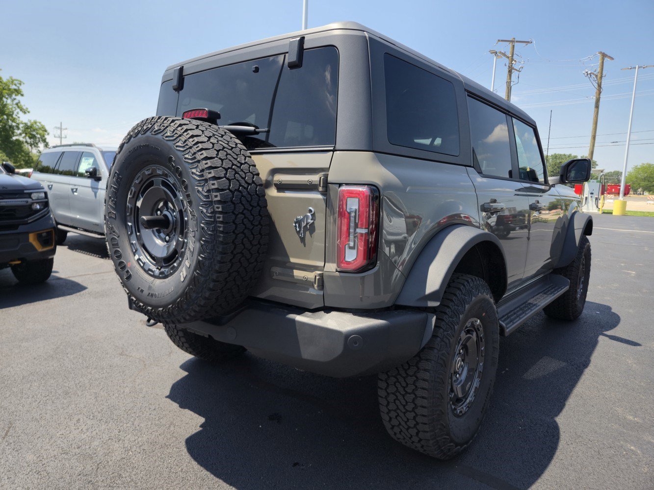 2025 Ford Bronco Outer Banks photo 26