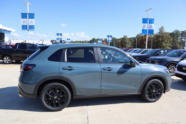 2023 Honda HR-V Sport photo 3