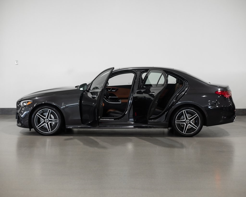 2024 Mercedes Benz C 300 4MATIC photo 3