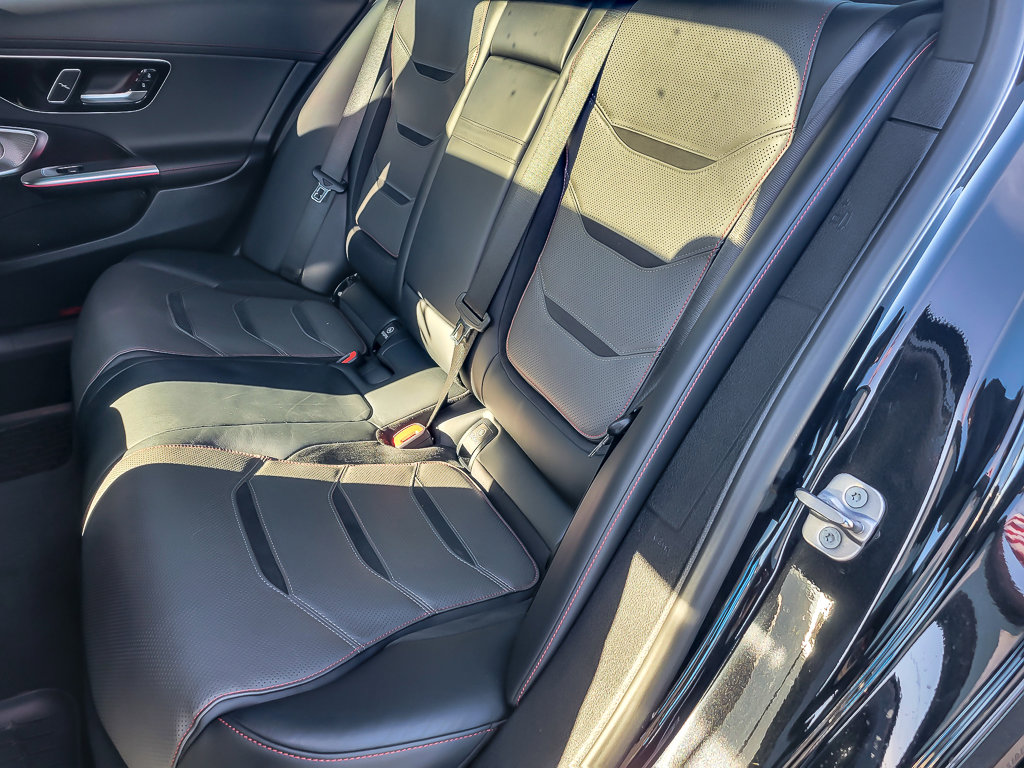 2024 MERCEDES-BENZ C-CLASS - Image 9