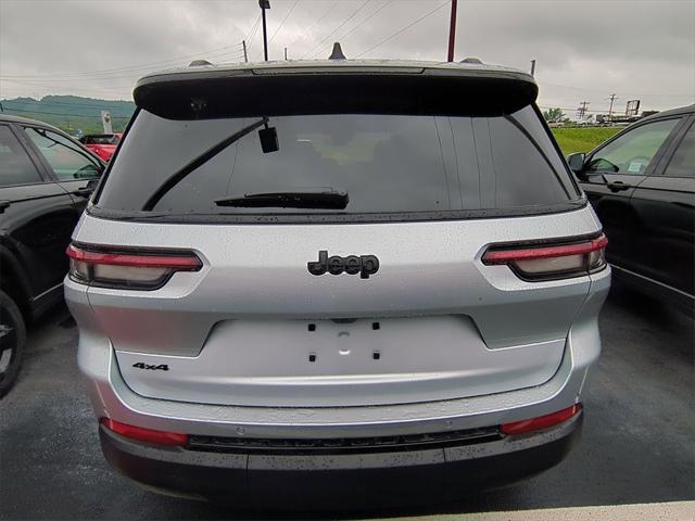 2025 Jeep Grand Cherokee Altitude X photo 4