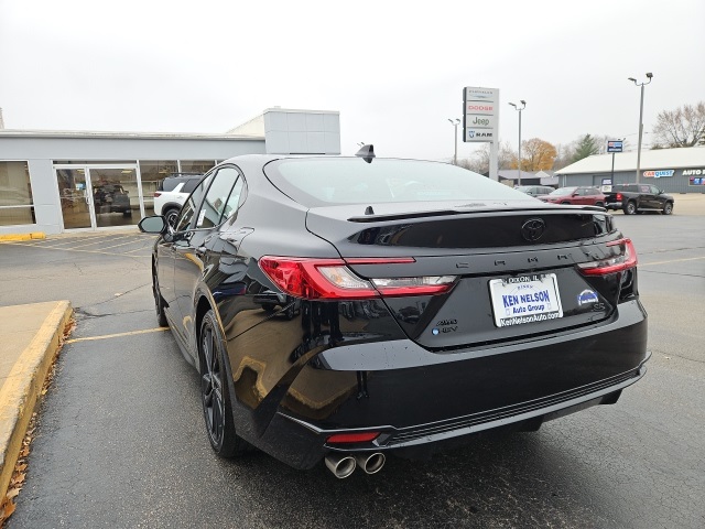 2026 Toyota Camry SE photo 3