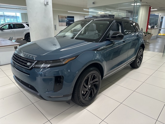 2025 Land Rover Range Rover Evoque