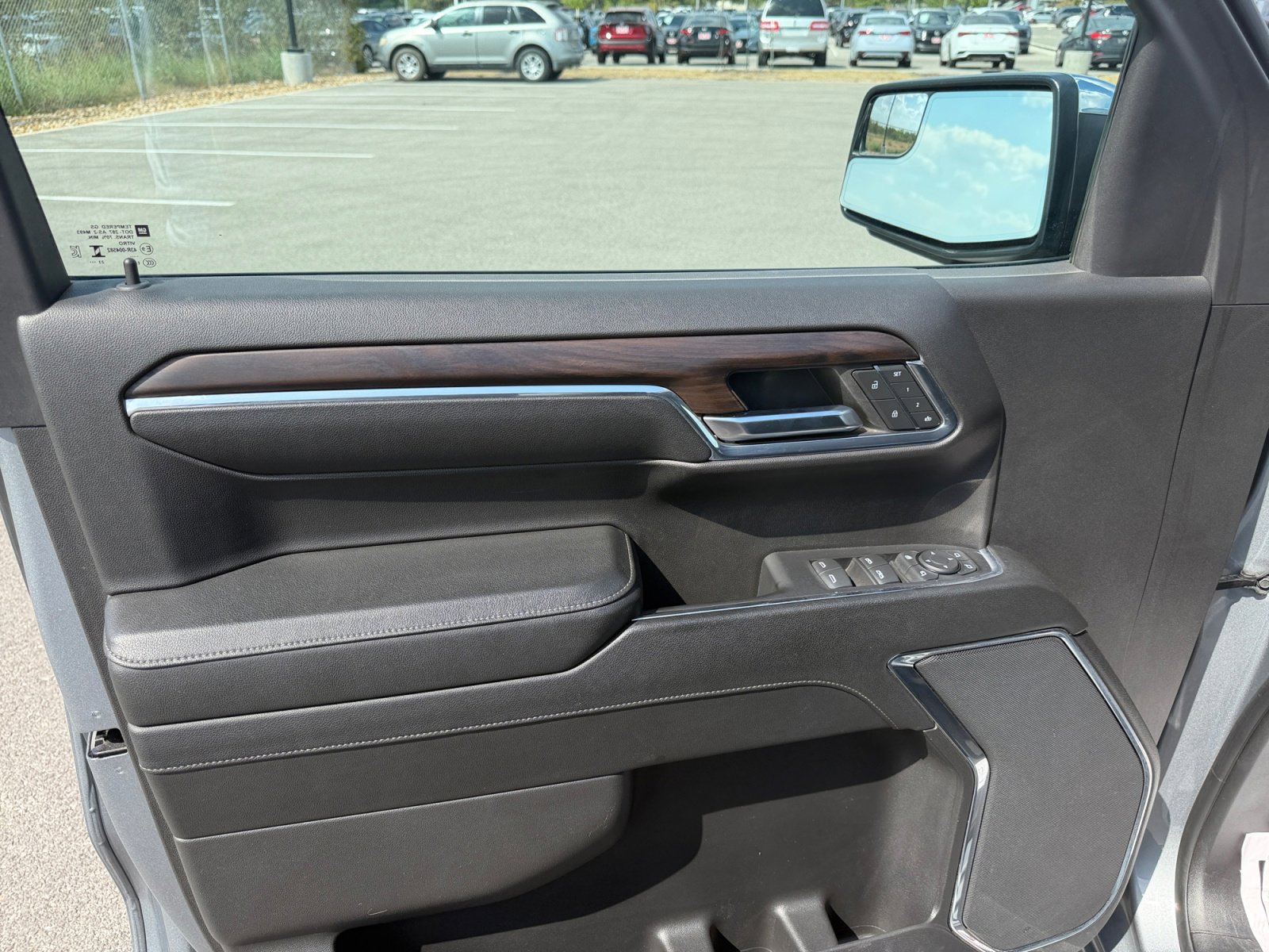2024 Gmc Sierra 1500 SLT photo 21