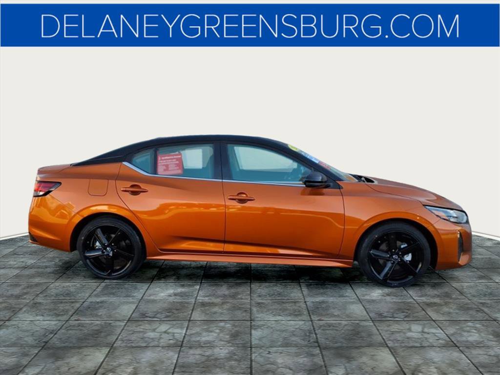 2024 Nissan Sentra SR photo 2
