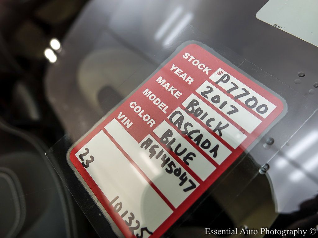 2017 BUICK CASCADA - Image 23