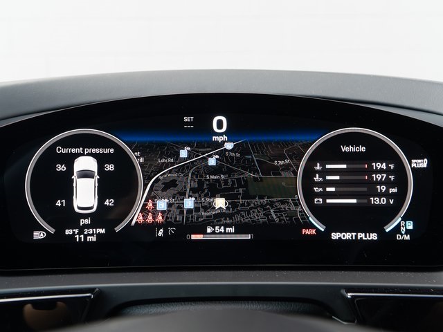 2026 Porsche Cayenne photo 22