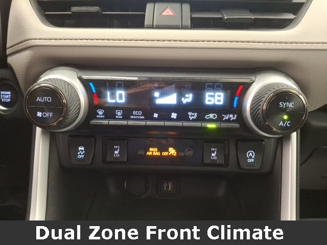 2023 Toyota RAV4 XLE photo 20