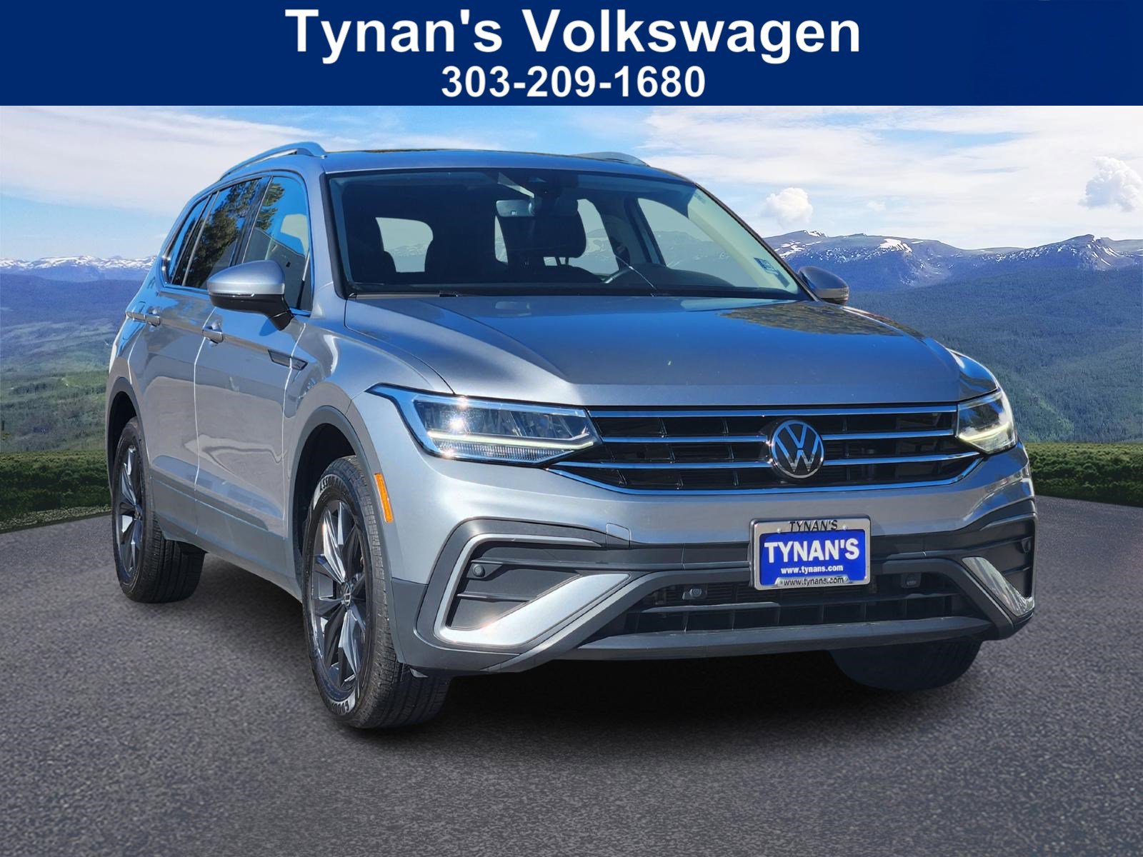 2024 Volkswagen Tiguan SE's photo