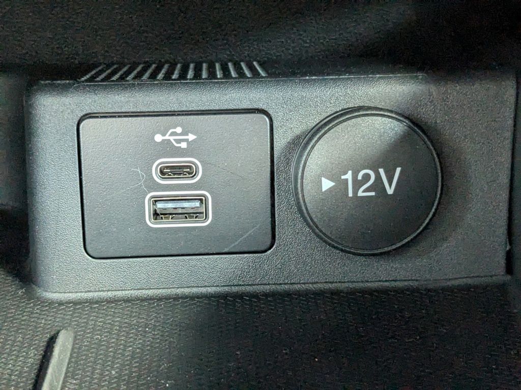 2025 Ford Escape ST-Line photo 24