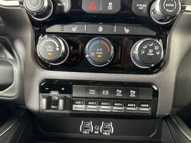 2025 Ram 2500 Big Horn photo 16