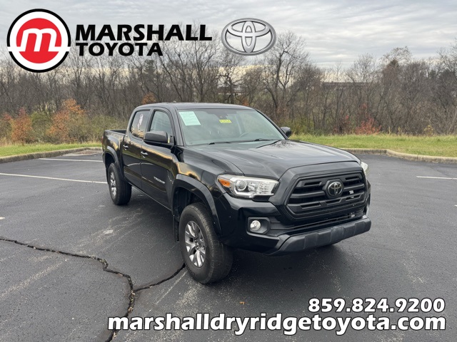 2018 Toyota Tacoma SR5's photo