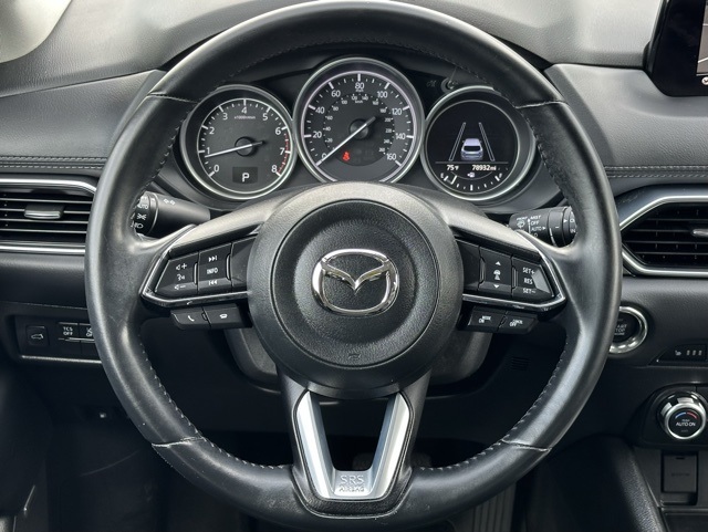 2018 Mazda CX-5 Touring photo 11