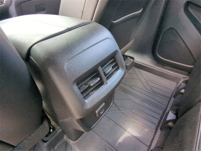2024 Chevrolet Equinox Premier photo 12