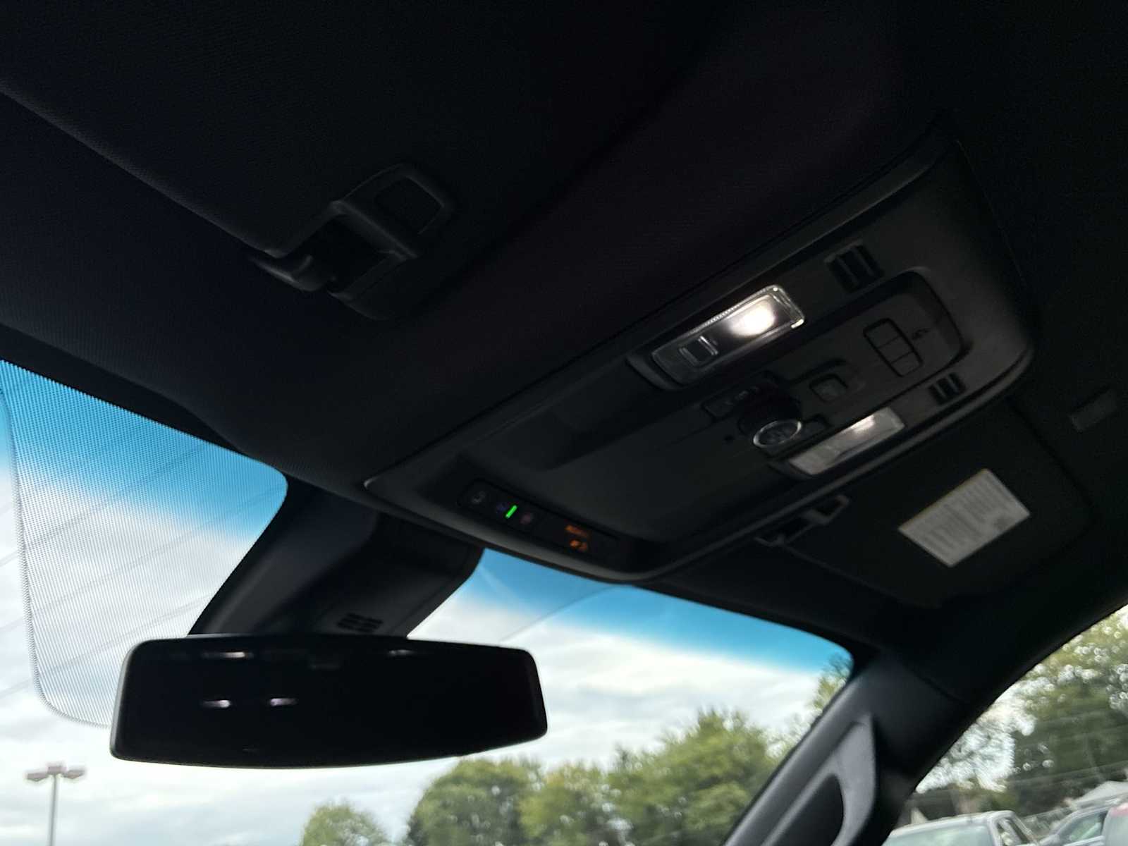 2021 Chevrolet Tahoe RST photo 30