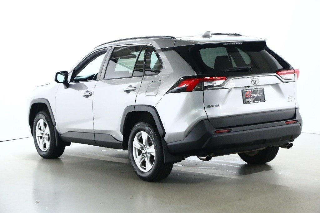 2021 Toyota RAV4 XLE photo 39