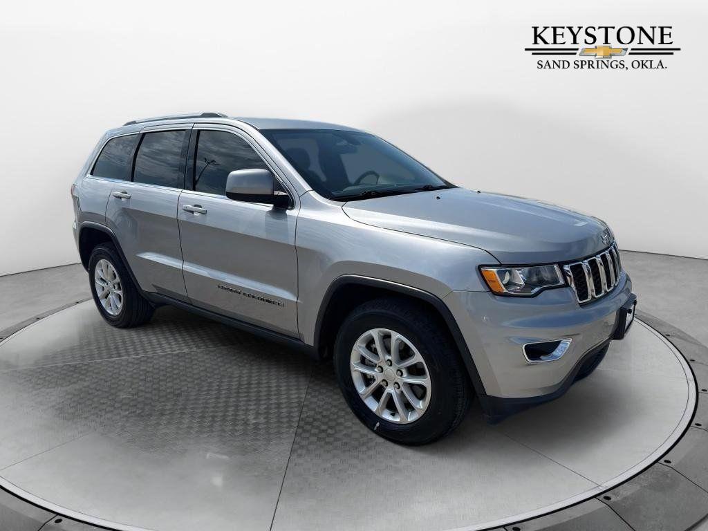 2021 Jeep Grand Cherokee Laredo E's photo