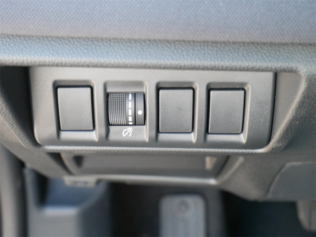 2025 Subaru Outback Premium photo 21