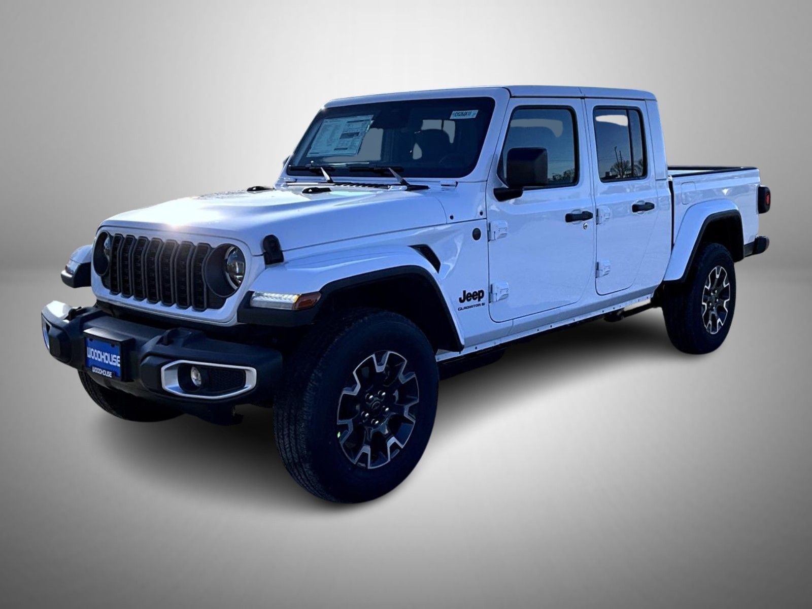 2026 Jeep Gladiator Sahara's photo