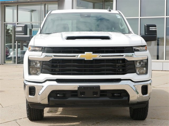 Used 2024 Chevrolet Silverado 2500HD LT with VIN 2GC4YNEY7R1229833 for sale in Eden Prairie, Minnesota