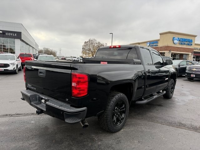 2015 Chevrolet Silverado 1500 LT photo 4