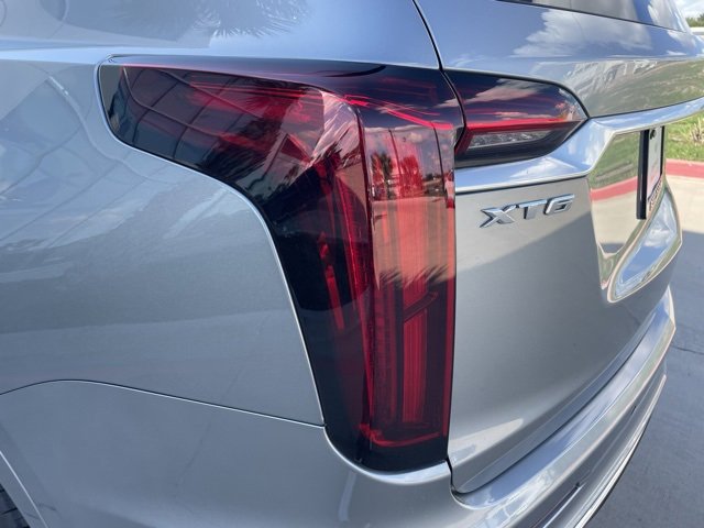 2025 Cadillac XT6 Luxury photo 8