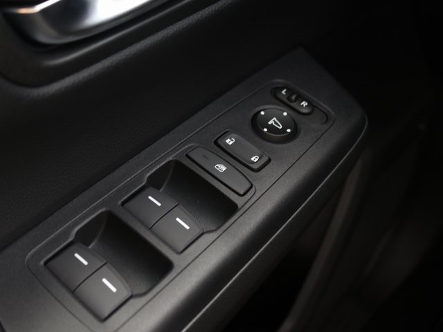 2026 Honda CR-V Hybrid Sport-L photo 17