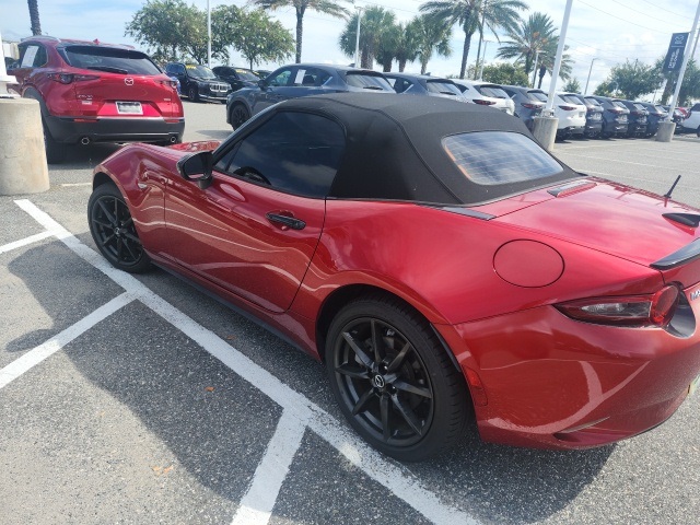 2016 Mazda MX-5 Miata Miata photo 2