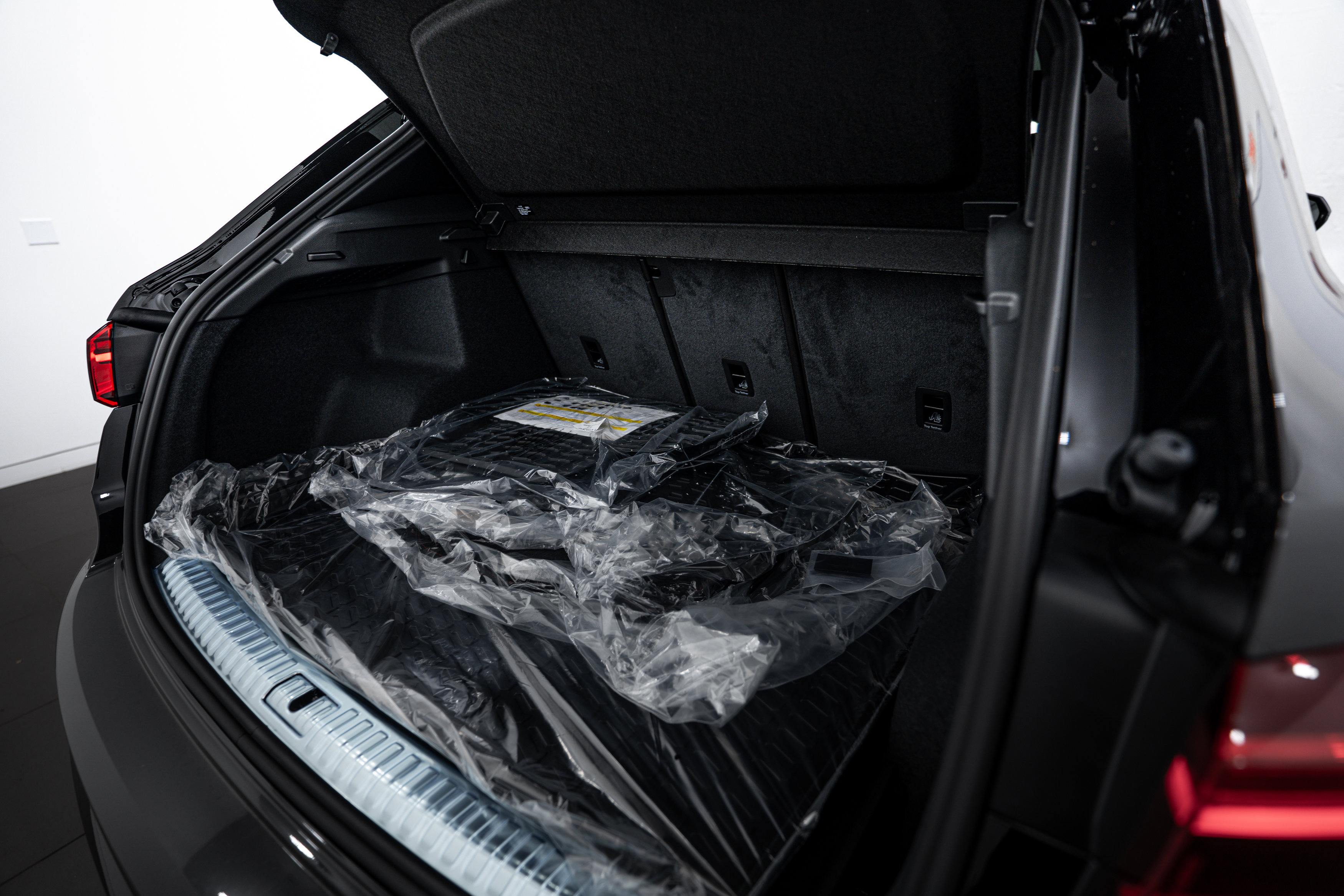 2025 Audi Q3 S line Premium Plus photo 14