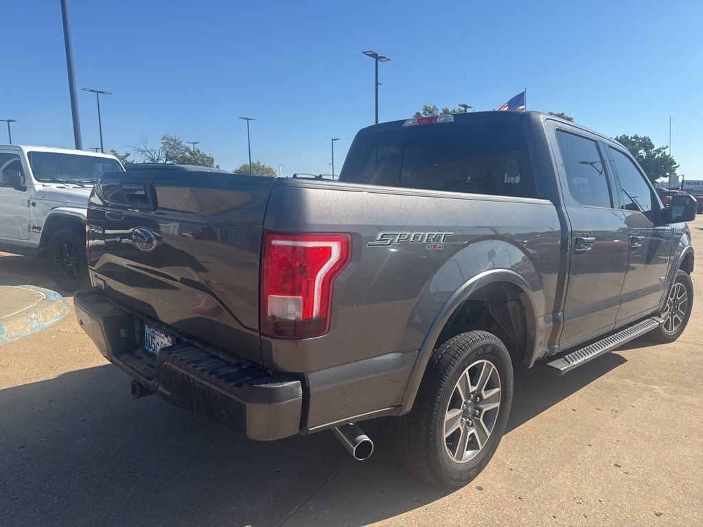 2016 Ford F-150 XLT photo 2