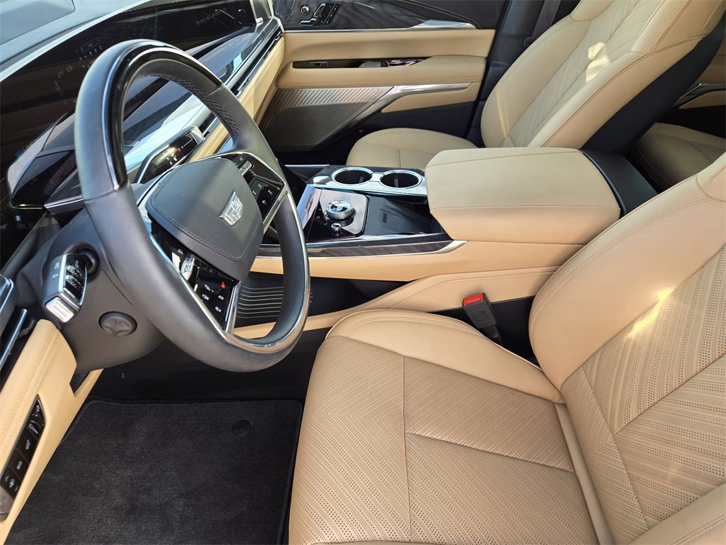 2025 Cadillac Escalade IQ Sport photo 14