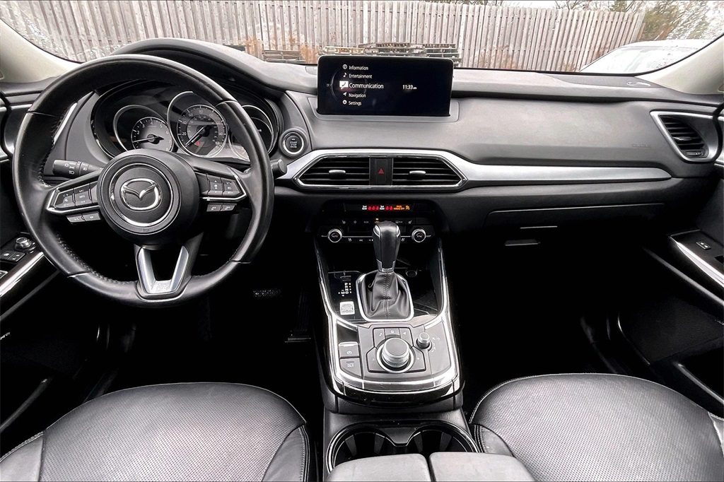 2022 Mazda CX-9 Touring photo 15