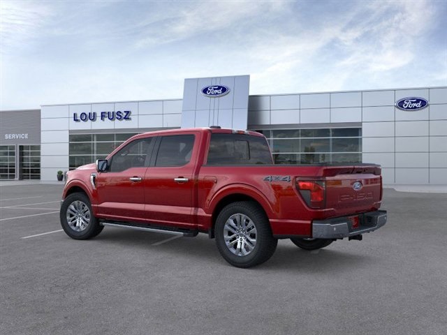 2025 Ford F-150 XLT photo 4