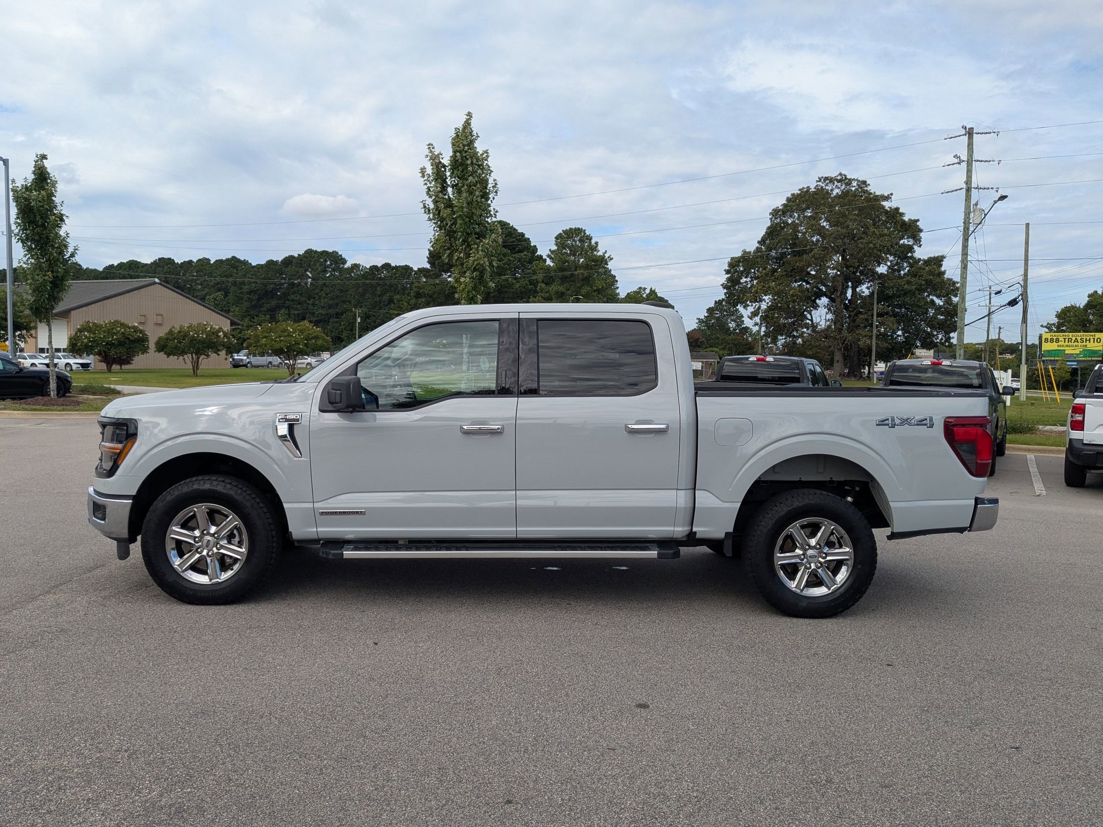 2024 Ford F-150 XLT photo 10