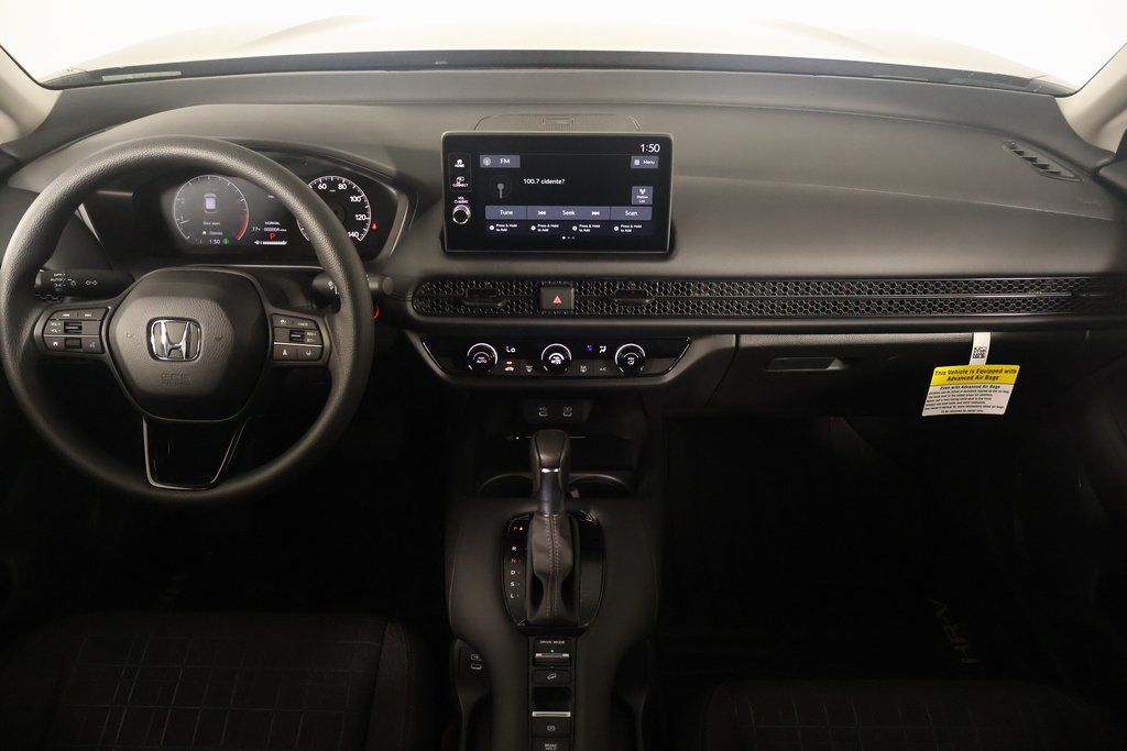 2026 Honda HR-V LX photo 4