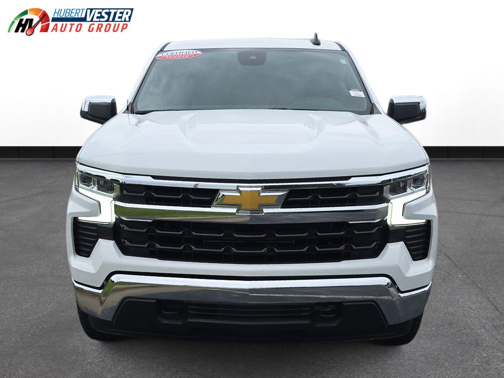 2023 Chevrolet Silverado 1500 LT photo 3