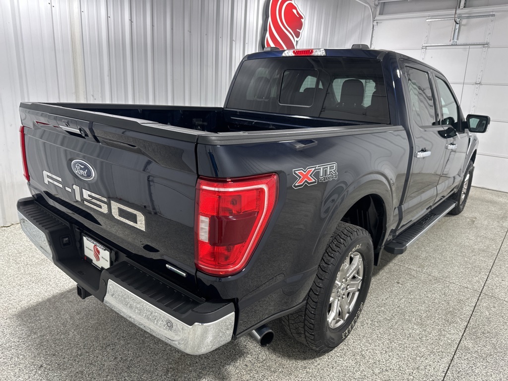 2021 Ford F-150 XLT photo 9