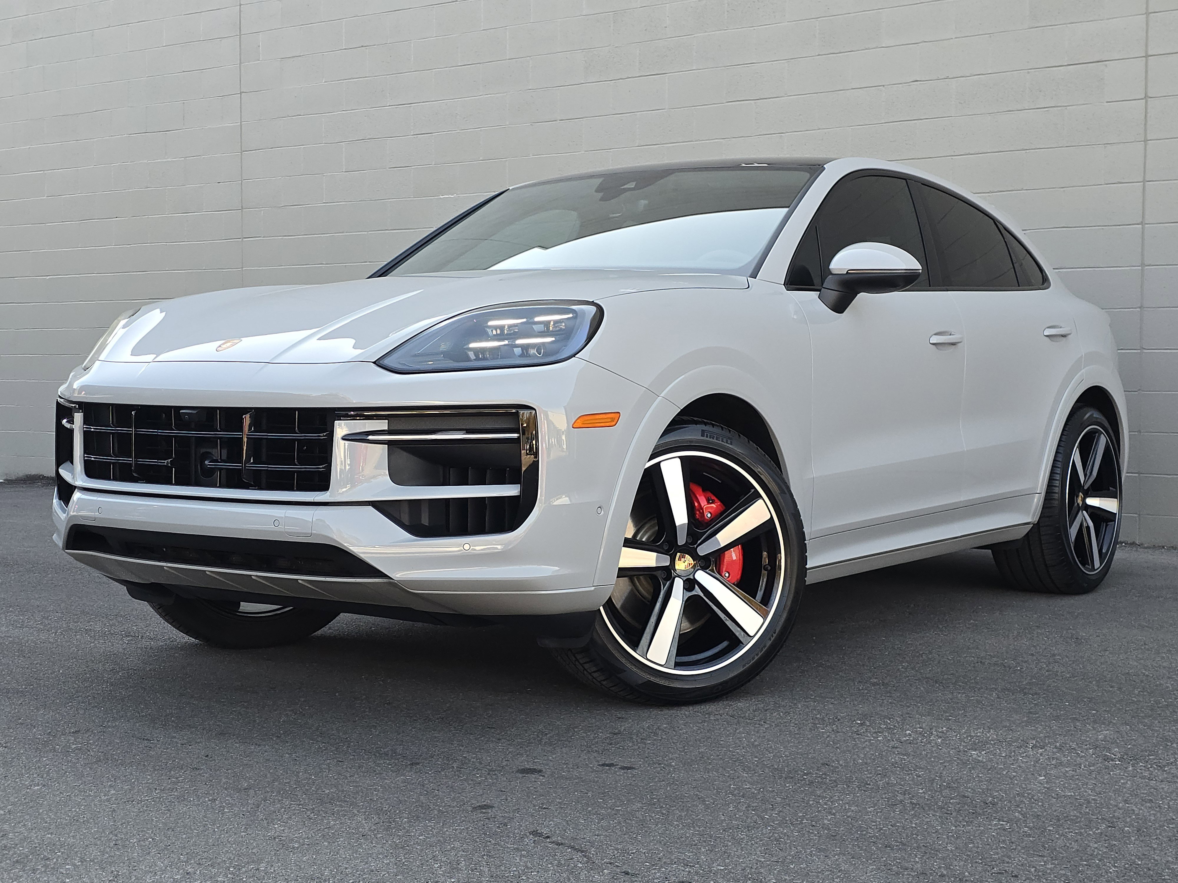 2024 Porsche Cayenne Coup